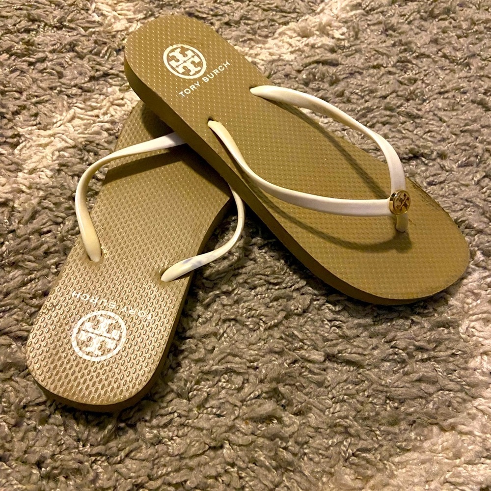 Tory Burch Flip flops